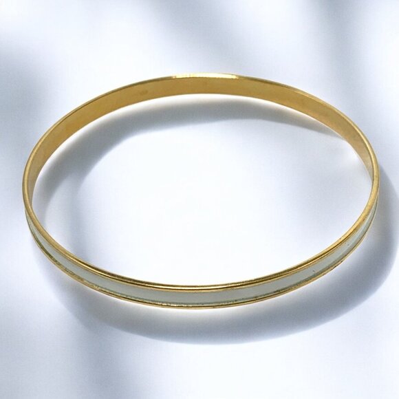 Napier Gold Tone & White Enamel Vintage Bangle Bracelet 2.5" Wide - Picture 1 of 6